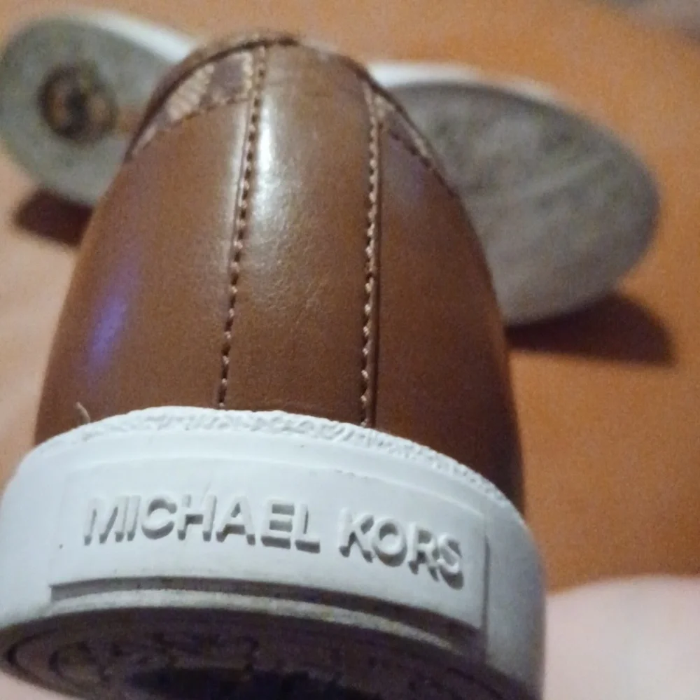 > Michael Kors Tan and Brown Monogram Sneakers Women's Size 8